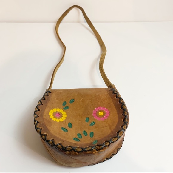 Tooled Leather Boho Hippie 70’s Small Flower Power Braided Purse Swivel Closure - Picture 10 of 13